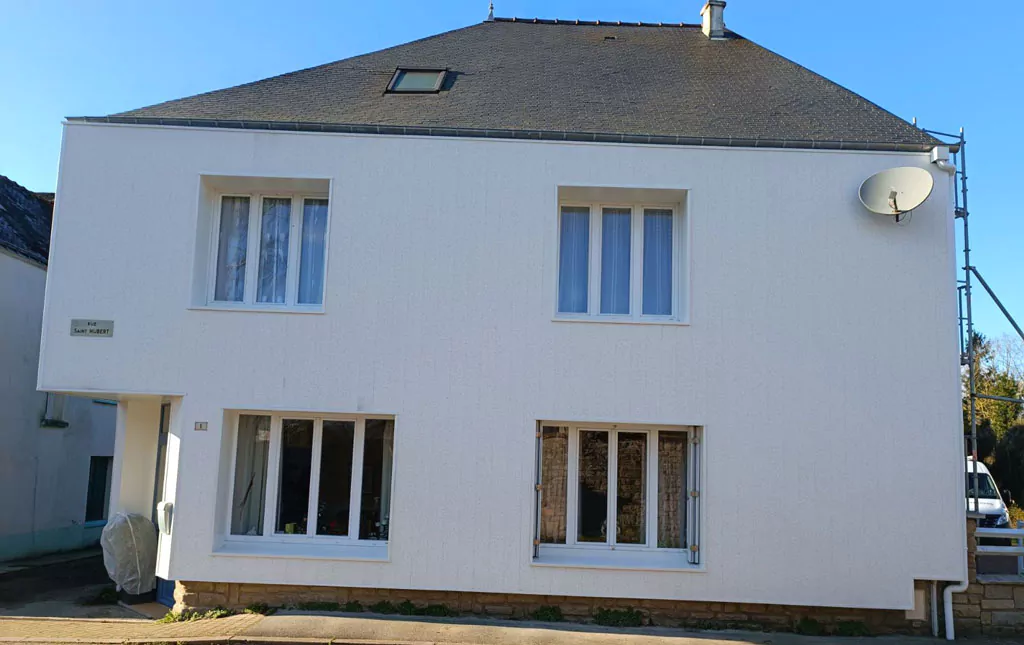 Isolation extérieure effet enduit à Josselin