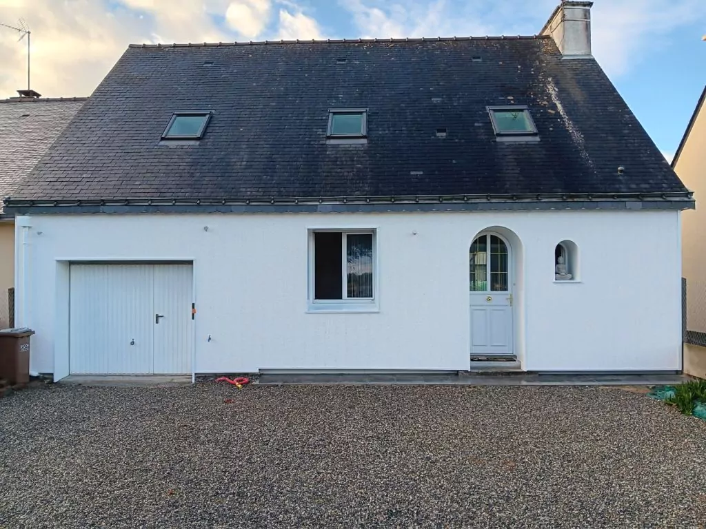 Maison isolée par l'extérieur à Peillac